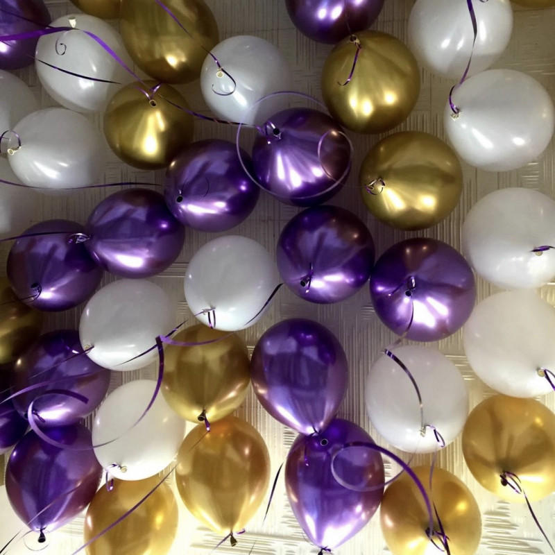 Купить белые и фиолетово-золотые хром шары с гелием под потолок, сдоставкой в Москве и за пределы МКАД 24 часа