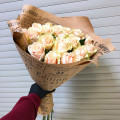 Букет из 19 кремовых роз "Талея" (Россия)
