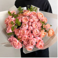 Букет из 15 кустовых пионовидных роз сорта "Джульетта"