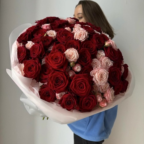 Букет "Red Hearts"