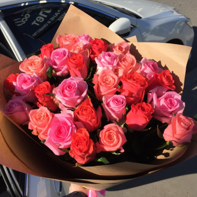 Букет микс из 29 роз (Россия)